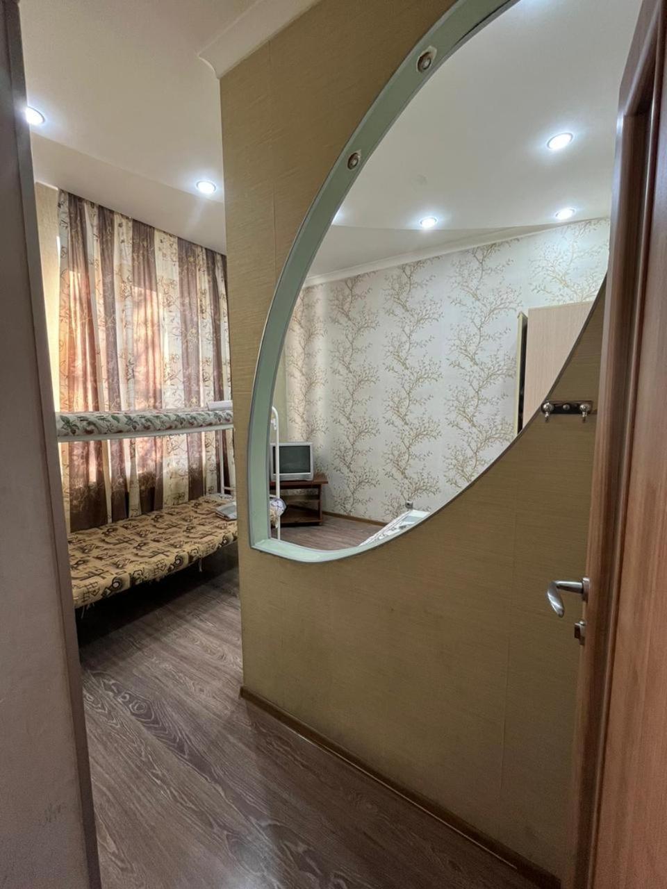 Apartments On Mustafa Ozturk Almaty Bilik gambar